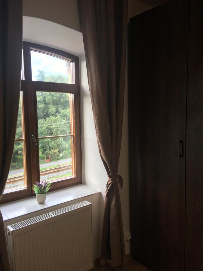 Penzion A Pivnice Varna Velka Bystrice Exterior foto