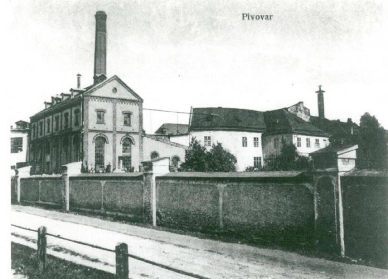 Penzion A Pivnice Varna Velka Bystrice Exterior foto