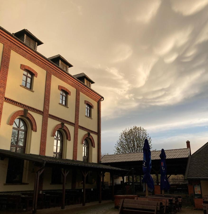 Penzion A Pivnice Varna Velka Bystrice Exterior foto